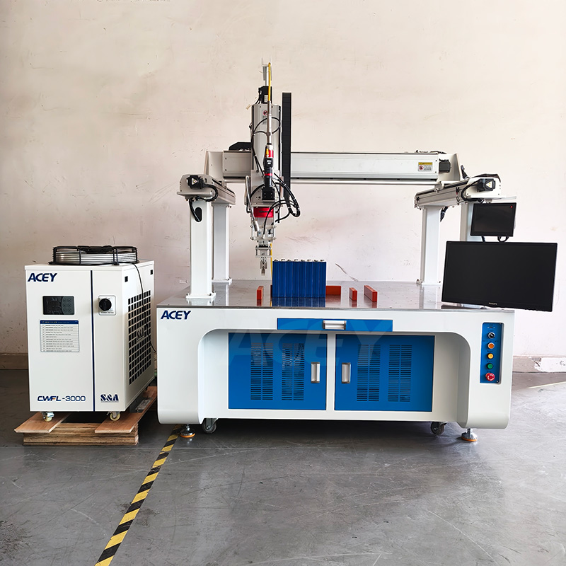 1500 W Laser Welding Machine 1500 W Laser Welding Machine